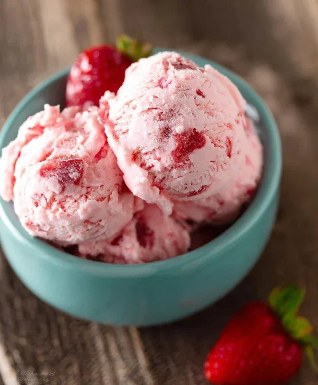 Homemade Strawberry Ice Cream